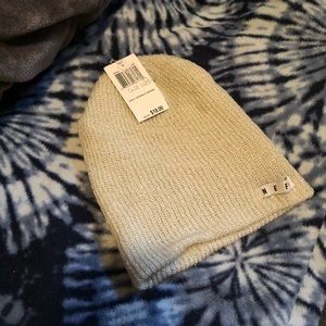 Women’s Neff beanie
